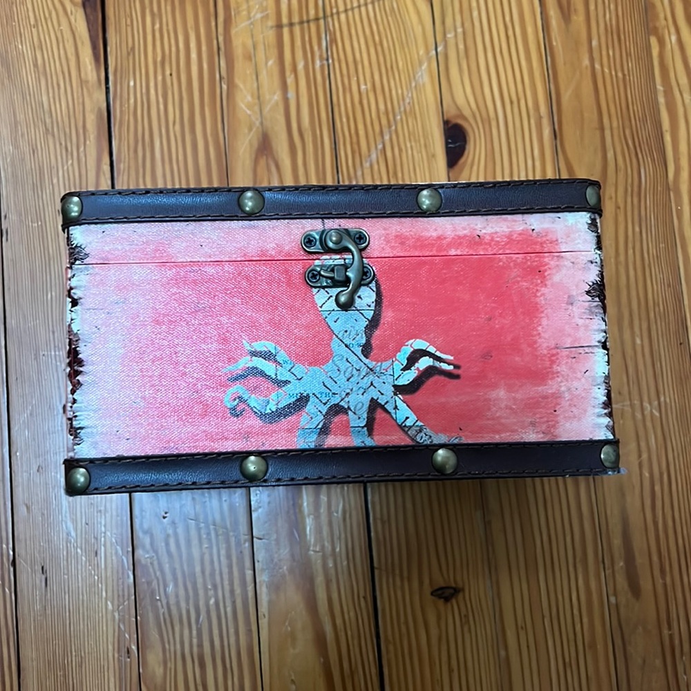 Octopus box